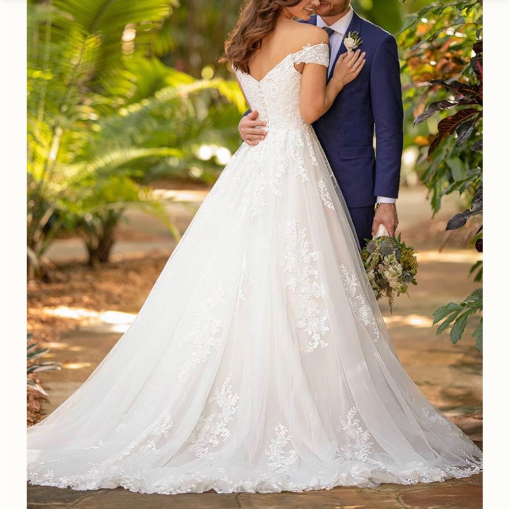 Wedding Gown NWOT